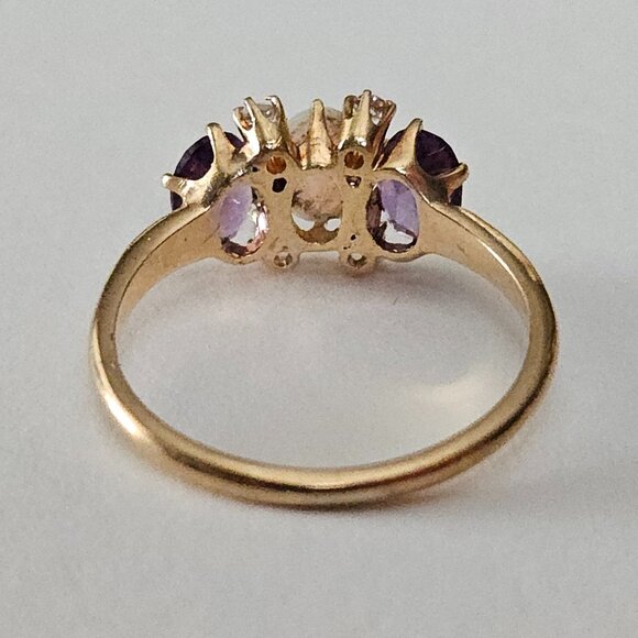 10K Gold Ring with Opel, Diamonds, and Amethyst Stones - Picture 9 of 12